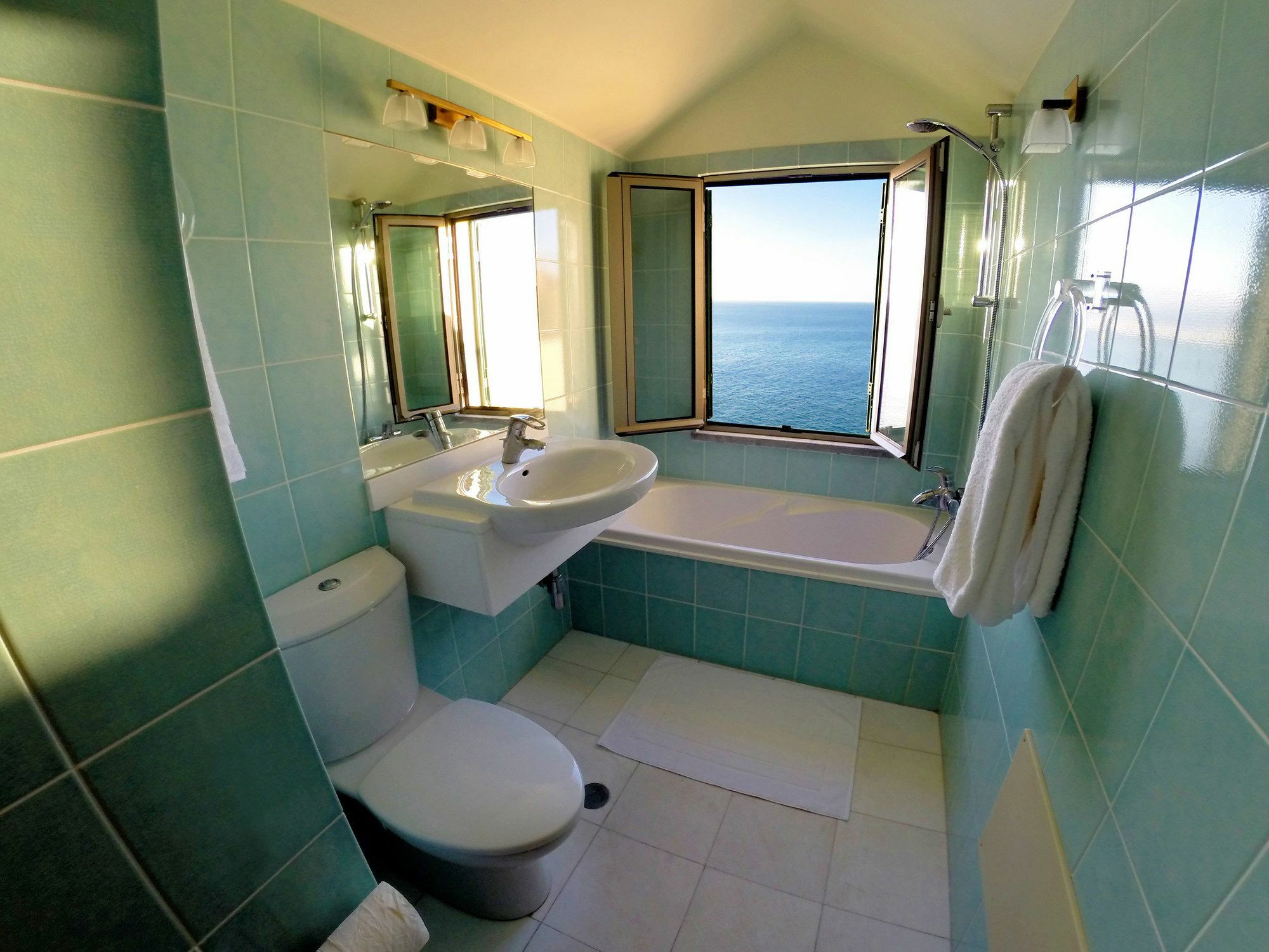 Finest Rentals - Beachfront Penthouse Funchal  Ngoại thất bức ảnh