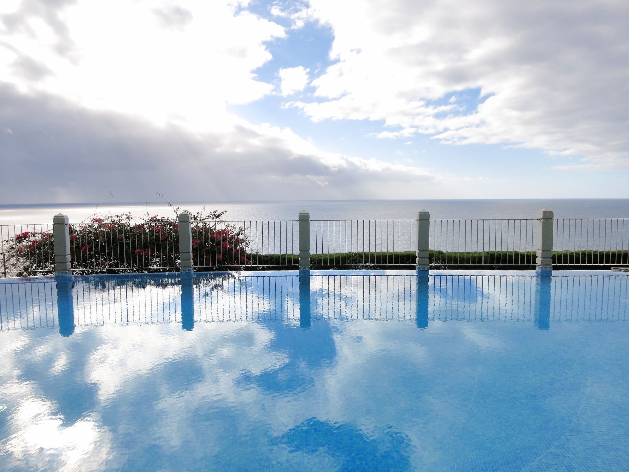 Finest Rentals - Beachfront Penthouse Funchal  Ngoại thất bức ảnh